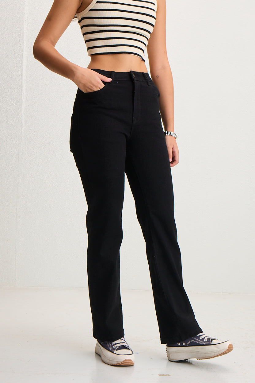 Straight -Fit High Rise Black Denim