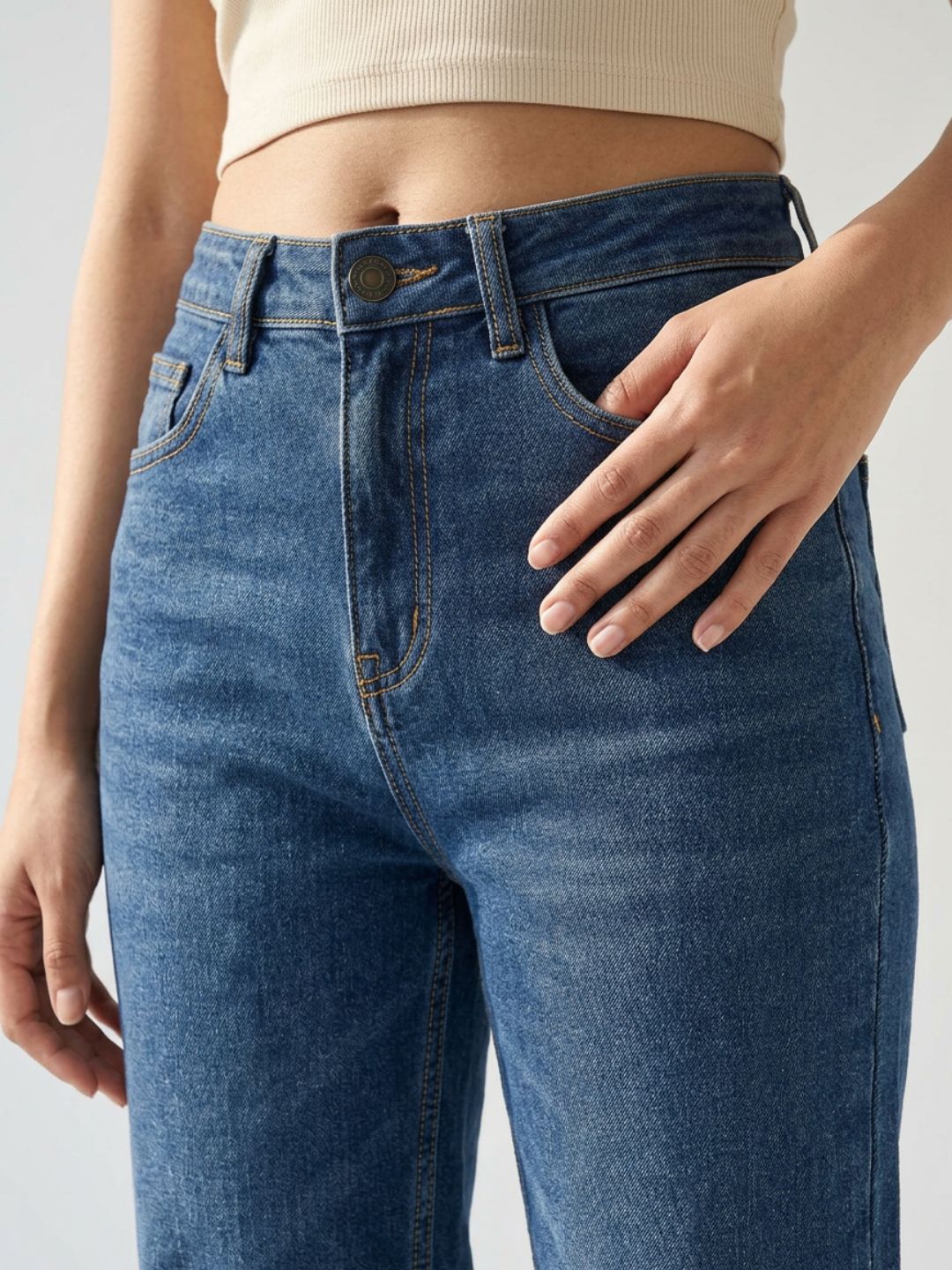 Straight-Fit High-Rise Dark Blue Denim with Frayed Detailing