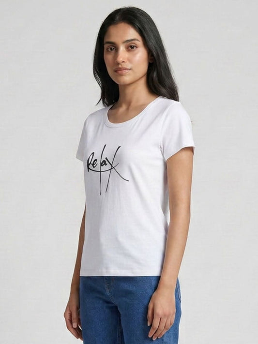 White relax print tshirt
