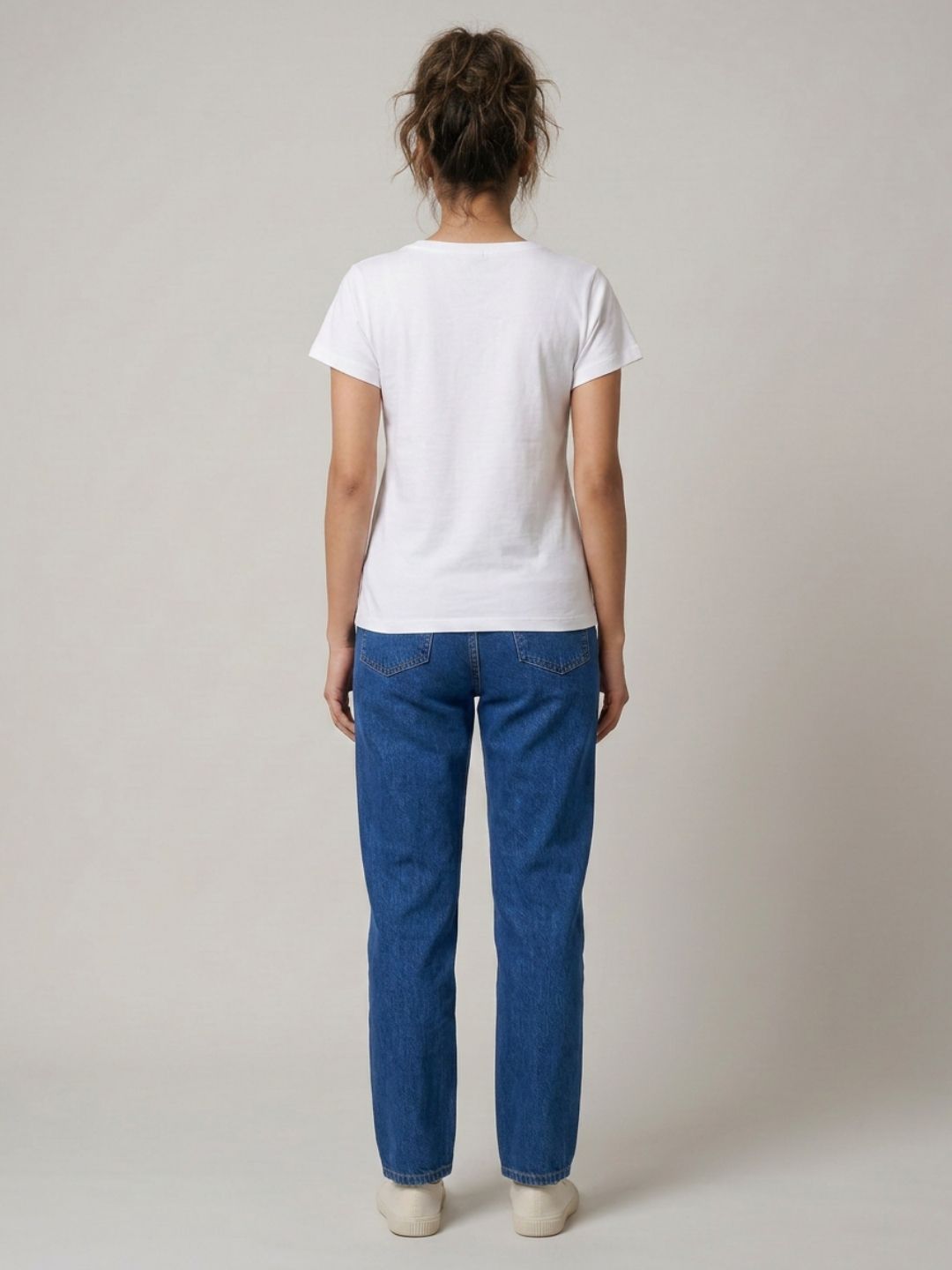 White flock print tshirt